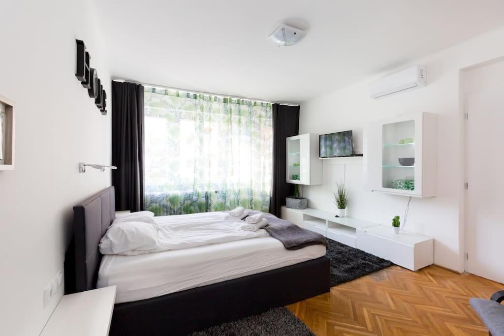 Rumbach 22 Center Apartment With Ac Budapest Esterno foto