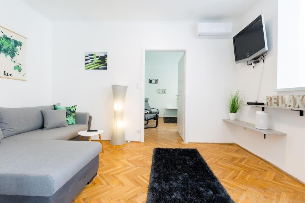 Rumbach 22 Center Apartment With Ac Budapest Esterno foto