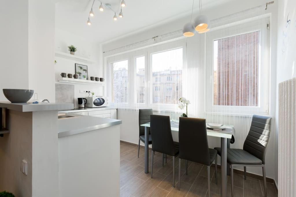 Rumbach 22 Center Apartment With Ac Budapest Esterno foto